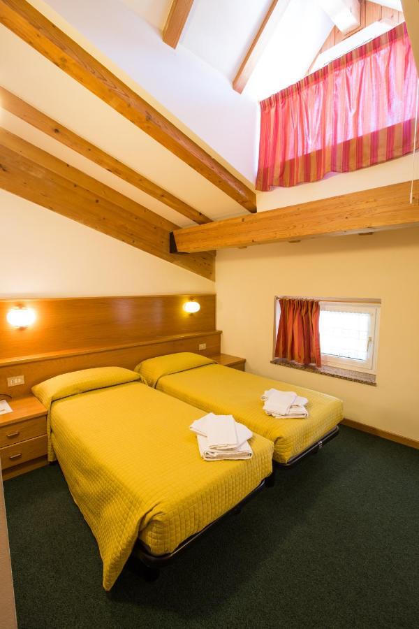 Hotel Fai Fai della Paganella Habitación foto