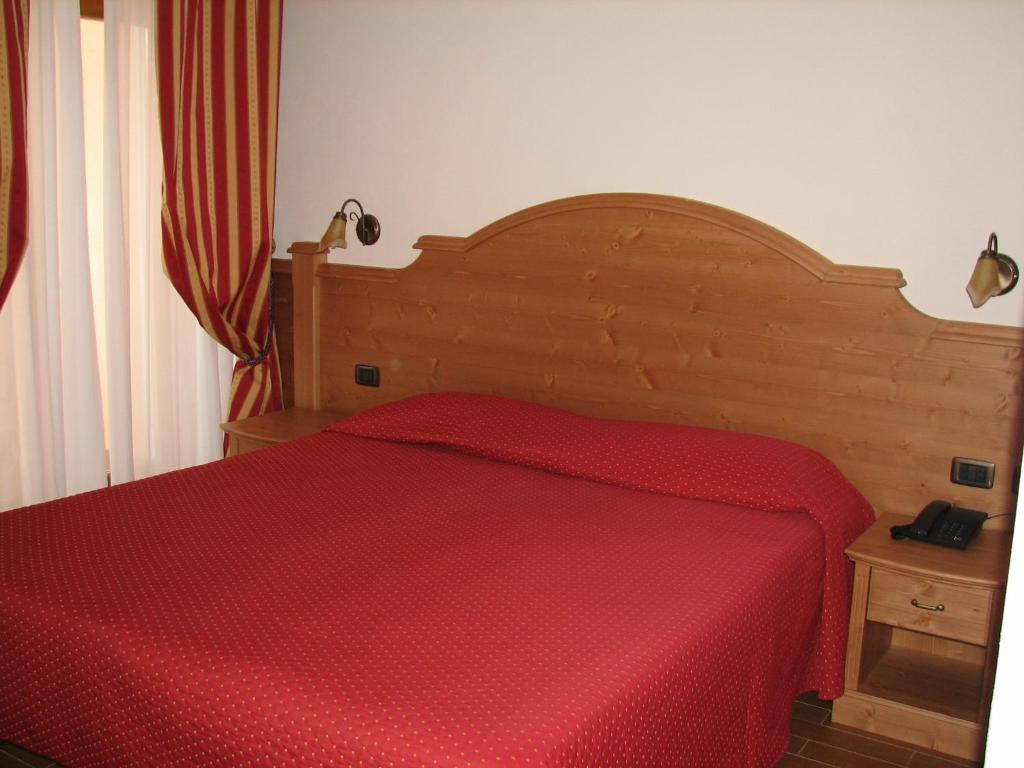 Hotel Fai Fai della Paganella Habitación foto